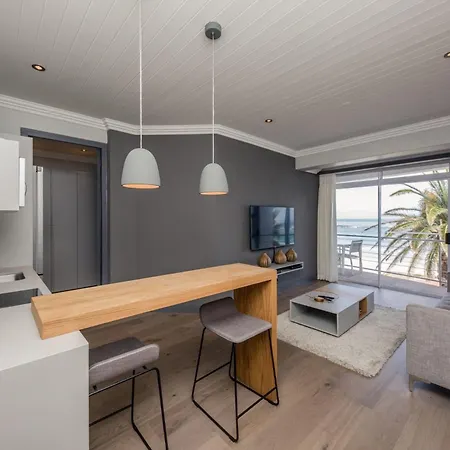 Seasonsfind - The Bay Appartement Kaapstad Buitenkant foto