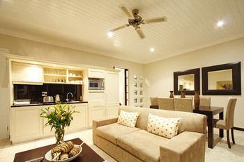 Seasonsfind - The Bay Appartement *