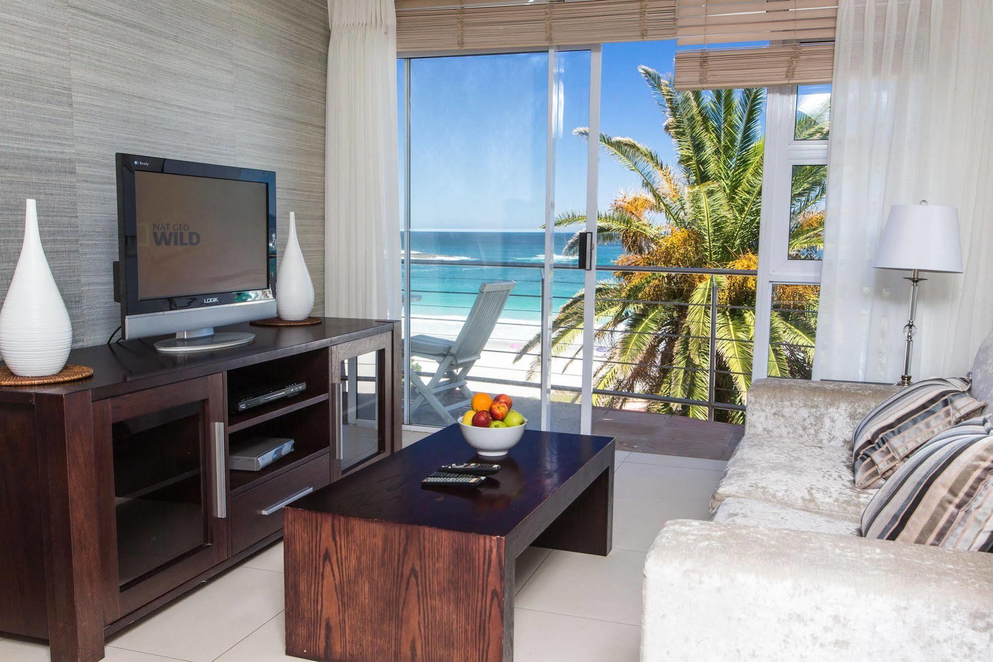 Seasonsfind - The Bay Appartement
